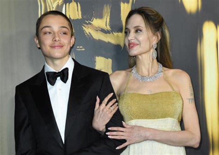 Brad Pitt Is Bigger & Buffer Than Ever On-Set As Angelina Jolie Hangs With Kids — Hot New Pics